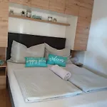 Apartament Vortex Pbk Mobilehome Tisno
